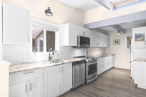 830 Beach Dr, Nanaimo, BC 