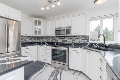 6191 Thomson Terr, Duncan, BC 