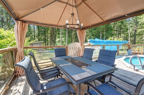7330 Somenos Rd, Duncan, BC 