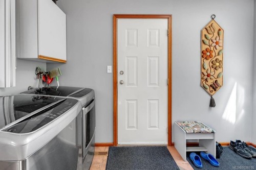 7330 Somenos Rd, Duncan, BC 