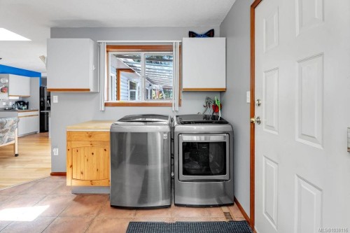 7330 Somenos Rd, Duncan, BC 