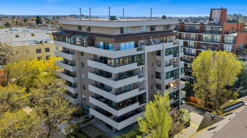 805-819 Burdett Ave  Victoria, BC V8W 1B3