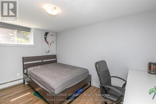 2347 Baseline Road, Ottawa, ON - Indoor Photo Showing Bedroom