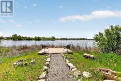Path to deck 3 / water - 