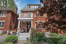 31 WILLARD STREET  Ottawa, ON K1S 1T4