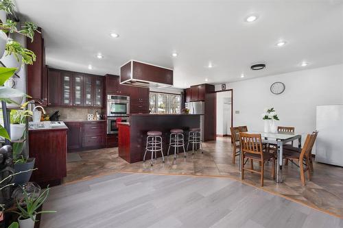 74 Woodcrest Drive, Winnipeg, MB - Indoor