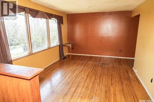 611 Saskatchewan Avenue, Kerrobert, SK - Indoor Photo Showing Other Room