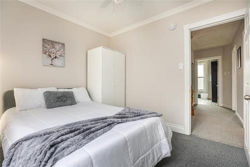571 Fleet Ave, Winnipeg, MB 