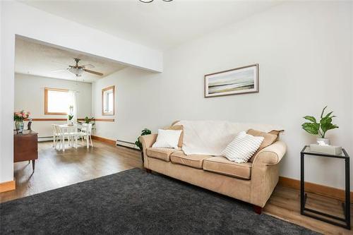 571 Fleet Ave, Winnipeg, MB 