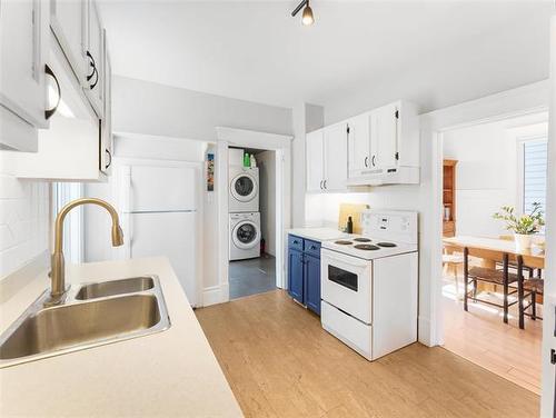 507 Home St, Winnipeg, MB 