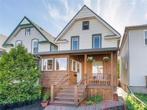 507 Home ST  Winnipeg, MB R3G 1X6