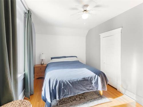 507 Home St, Winnipeg, MB 