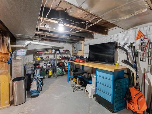 507 Home St, Winnipeg, MB 