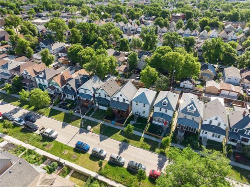 507 Home St, Winnipeg, MB 