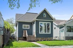 36 Luxton AVE  Winnipeg, MB R2W 0L6
