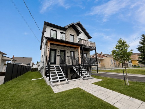 Front of Structure - 3-22 Rue Joron, Salaberry-De-Valleyfield, QC - Outdoor With Facade