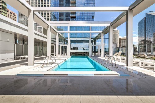 Pool - 2303-1050 Rue Drummond, Montréal (Ville-Marie), QC - Outdoor With In Ground Pool