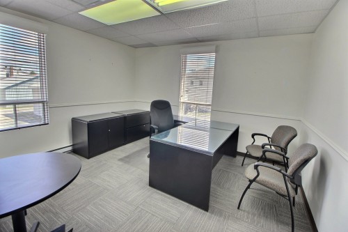 Bureau - 221 1Re Avenue E., Amos, QC - Indoor