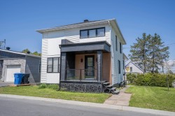 15 Rue Plante  Saint-Éphrem-De-Beauce, QC G0M 1R0