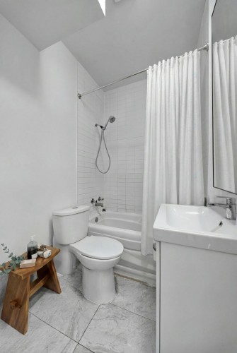 Bathroom - 283  - 293 2E Avenue, Montréal (Verdun/Île-Des-Soeurs), QC - Indoor Photo Showing Bathroom