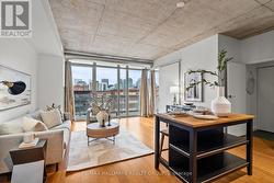 332 - 354 GLADSTONE AVENUE  Ottawa, ON K2P 0R4