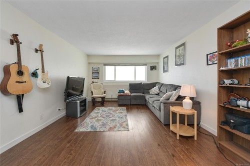 7-848 ESQUIMALT Rd  Esquimalt, BC V9A 6W9