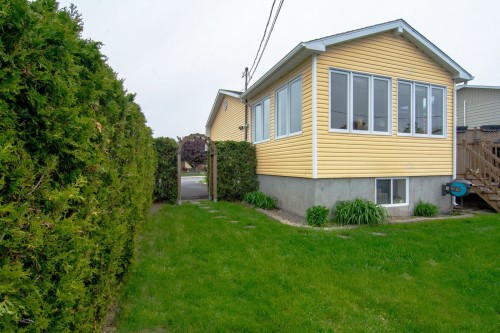 Cour - 1695 Av. Kent, Chambly, QC - Outdoor