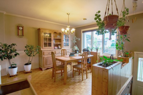 Salle à manger - 1695 Av. Kent, Chambly, QC - Indoor Photo Showing Dining Room