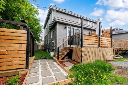 Cour - 357B Ch. Du Fleuve, Coteau-Du-Lac, QC - Outdoor With Deck Patio Veranda With Exterior