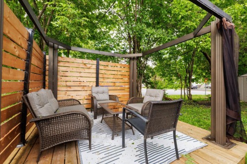 Terrasse - 357B Ch. Du Fleuve, Coteau-Du-Lac, QC - Outdoor With Deck Patio Veranda With Exterior