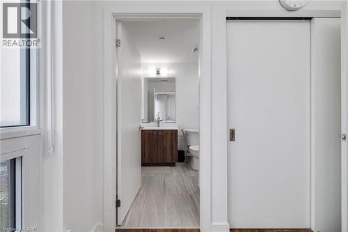 Hall featuring sink - 15 Wellington Street S Unit# 1909, Kitchener, ON - Indoor Photo Showing Other Room