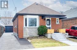 LOWER - 150 BRUCEDALE AVENUE E  Hamilton, ON L9A 1N6
