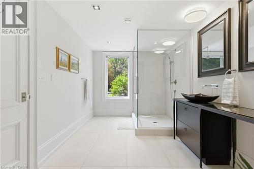54 Bridle Path, Puslinch, ON - Indoor Photo Showing Other Room