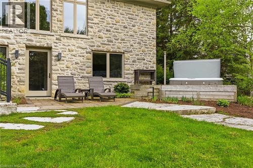 54 Bridle Path, Puslinch, ON - Outdoor