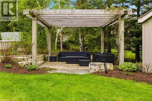 54 Bridle Path, Puslinch, ON - Outdoor