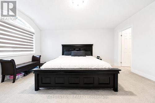 52 Branigan Crescent, Halton Hills, ON - Indoor Photo Showing Bedroom