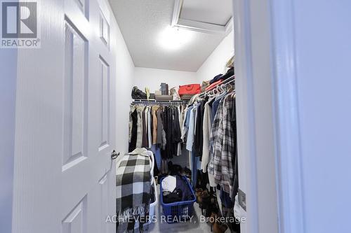 52 Branigan Crescent, Halton Hills, ON - Indoor With Storage