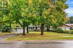 344 SPRING GARDEN AVENUE Toronto, ON M2N 3H5