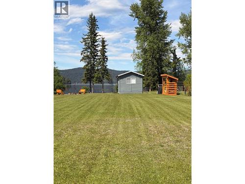 8077 S Canim Lake Road, 100 Mile House, BC 