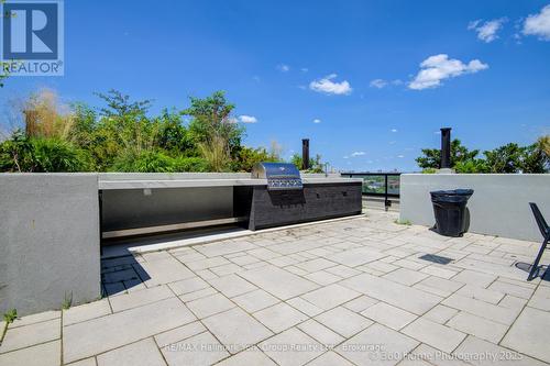 534 - 3100 Keele Street, Toronto (Downsview-Roding-Cfb), ON - Outdoor