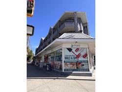 1 1022 KINGSWAY  Vancouver, BC V5V 3C6