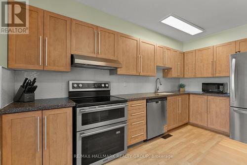 48 Sample Road, Ottawa, ON - Indoor Photo Showing Kitchen