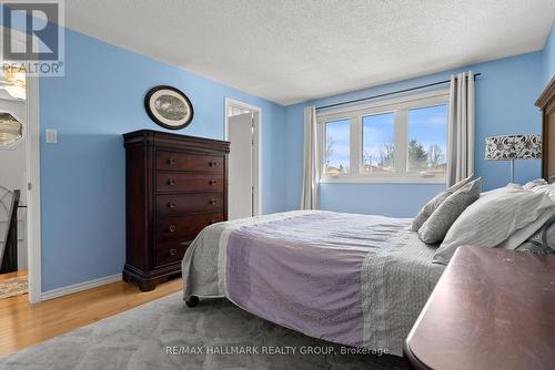 48 Sample Road, Ottawa, ON - Indoor Photo Showing Bedroom
