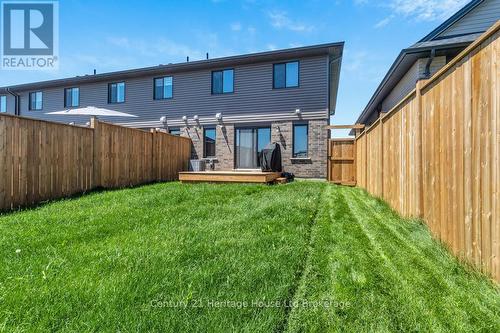 33 Martin Street, Tillsonburg, ON - Outdoor With Deck Patio Veranda