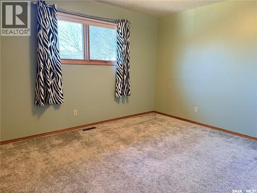 4419 Centre Street, Cadillac, SK - Indoor Photo Showing Other Room