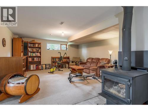 7497 Little Fort 24 Highway, Bridge Lake, BC - Indoor
