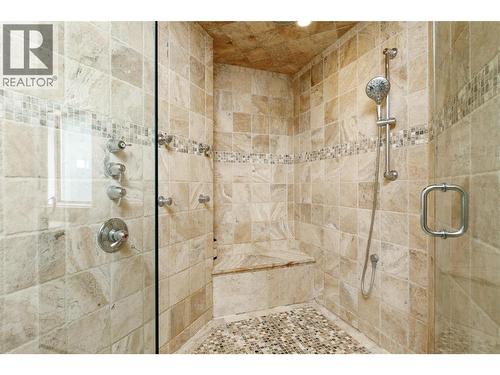 3192 Vineyard View Drive, West Kelowna, BC - Indoor Photo Showing Bathroom