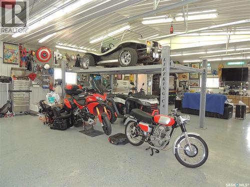Yergens Acreage, Estevan Rm No. 5, SK - Indoor Photo Showing Garage