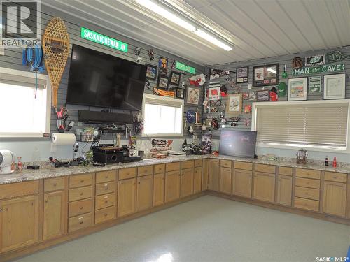 Yergens Acreage, Estevan Rm No. 5, SK - Indoor Photo Showing Kitchen