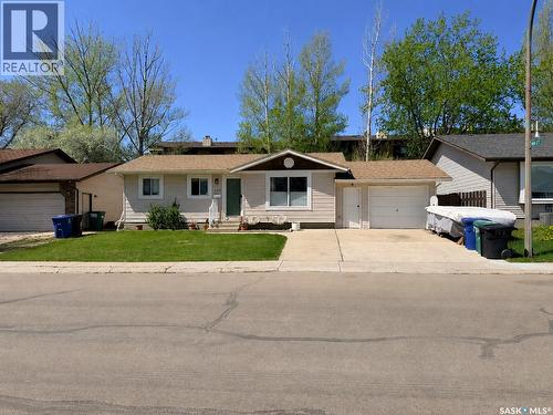 157 Coldspring CRESCENT  Saskatoon, SK S7J 3M3